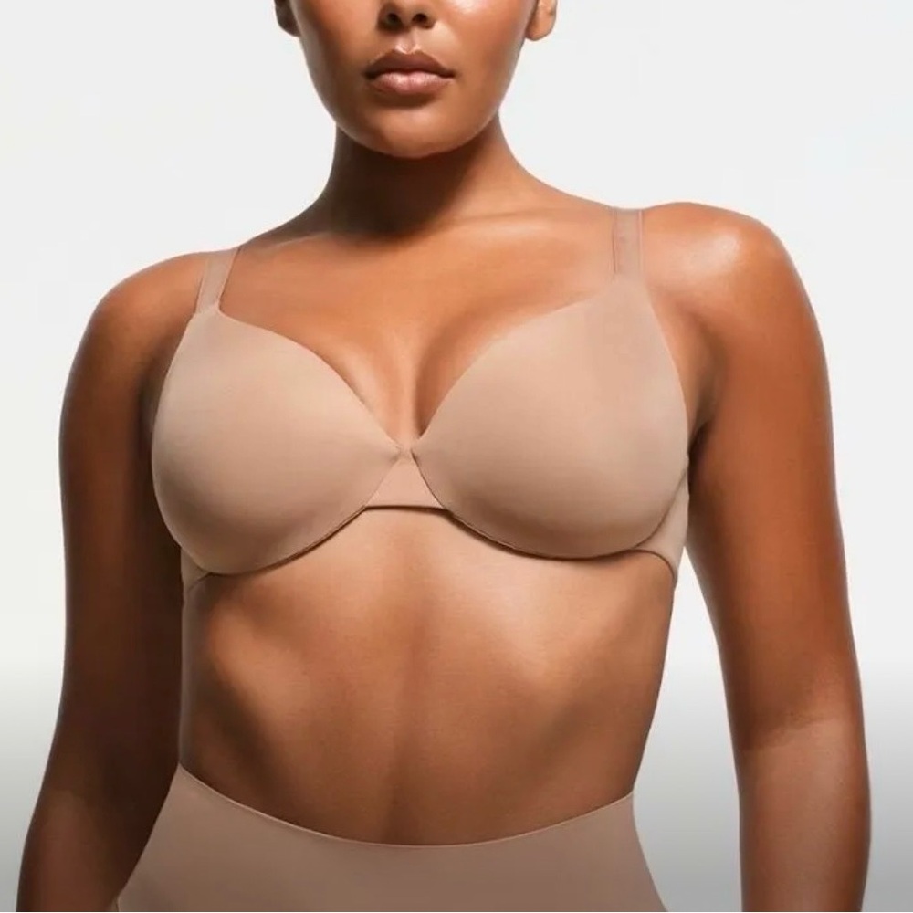 SKIMS Full Coverage Lightly Lined Bra